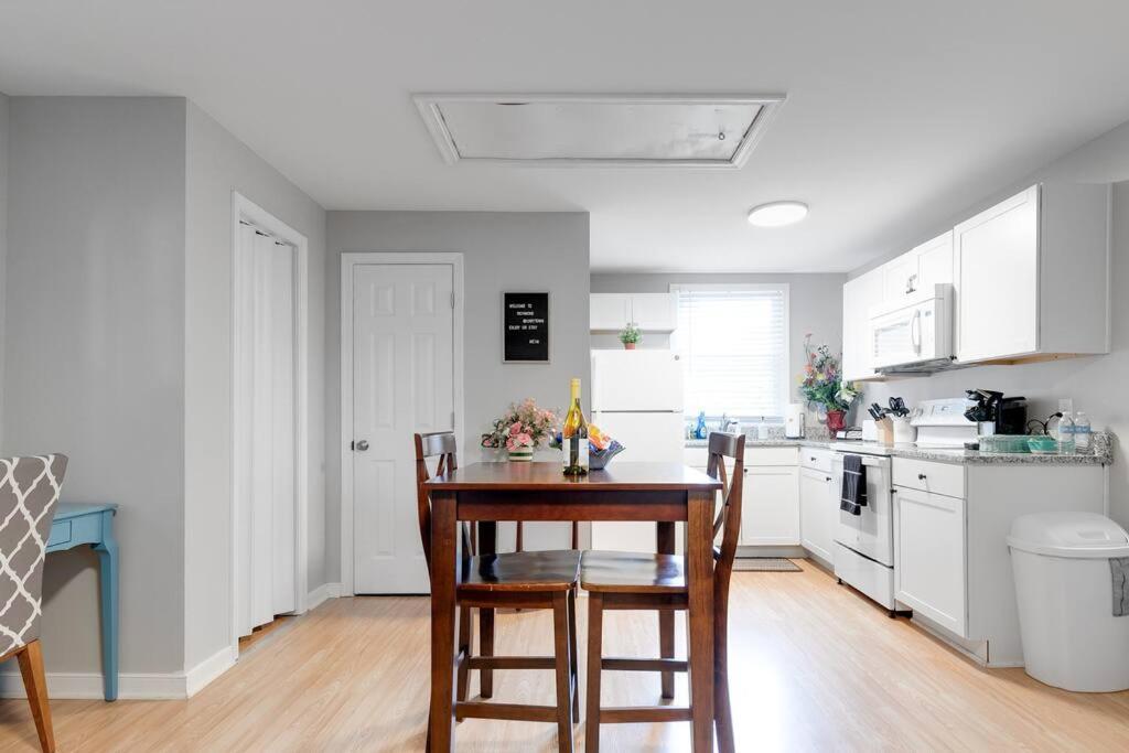 E3 Centrally Located In Carytown Fully Fenced Richmond Extérieur photo